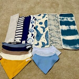 Burt’s Bees and Crane Baby burp cloth bundle|15 Pieces